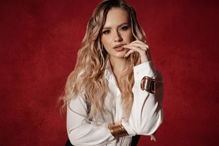 MilanaBalmain I'm in prime time Bilde 5