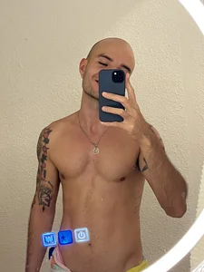 Public od LatinStraight5  snímek