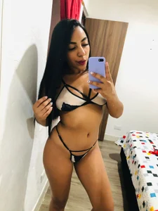 Naomiserna00 SEXY GIRL Billede 3