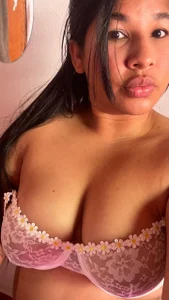 SofttDesireee_ Public Pic 6