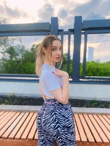MaeCurson Public Pic 8