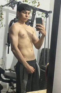 Misaki2007のMy progress in the gym 💪の 8枚の写真