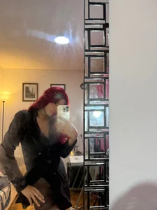 Chloe_bigcock Mirror Foto 2