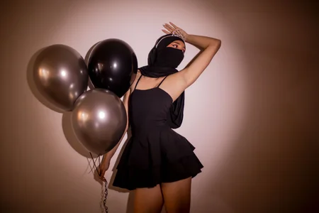 Ridwana_ One more year 🎉and increasingly dangerous  4. fénykép