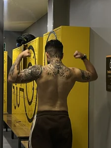 ON FIRE de Benjii_Carter1  2 Imagens