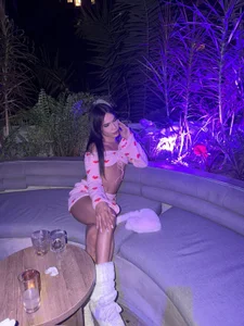 DAYANNAVELEZ HAVING DINNER 圖片 5