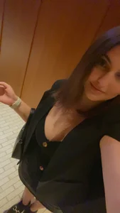 AliceDesmee Public Poză 4