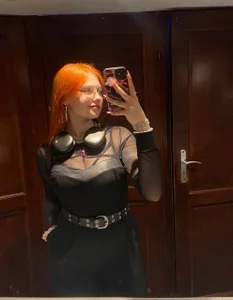 Vix_starts XXX-Nackfoto 4