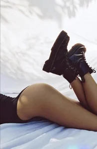 LaraDanverss Soft Steps Pic 2