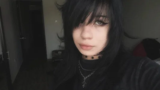 CHERRY_DARCK Public Pic 2