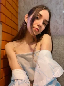 PetraHambelton Summer vibe Pic 2