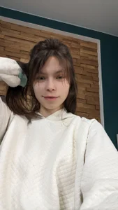 LynDaviのI'm a little cold, and you?の 3枚の写真