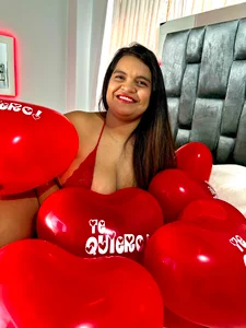 sarayhorny69 queen Pic 4