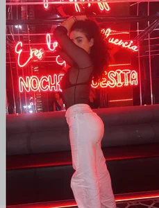 KylieJenkinsのPublicの 2枚の写真