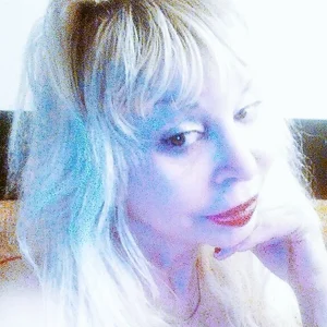 manyaporno Public Pic 8