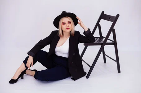 Finna_39 Public Pic 2