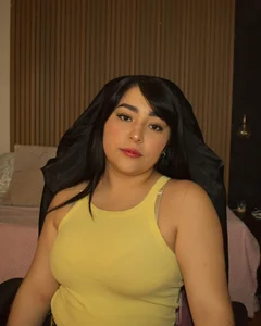 camille_sinclair_ Do you love my sweet face? Foto