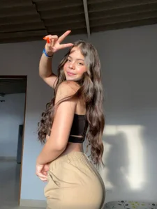 barbara_tv in home Poză 3