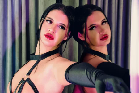 KarraJason kullanıcısının Smoking hot fetish albümü -  2 fotoğraf