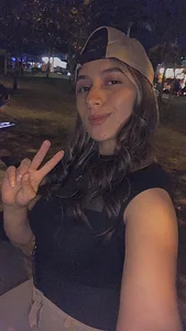 abella-lemus's photo