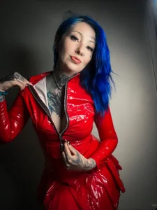 coyemoo LATEX❤️👗SMOKING💨🔥 Poză 5