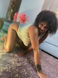 Zdjęcia NinaBlaze69 “Warning: I might become your favorite obsession. 😘”:  3