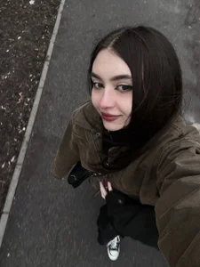 barbara_crazy A walk in the woods with Barbara😍  3টি ছবি