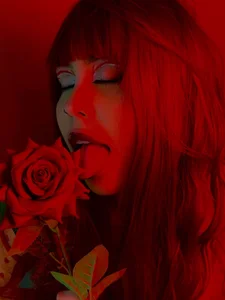 Dalila_Sky Do you like how red looks? Billede 3