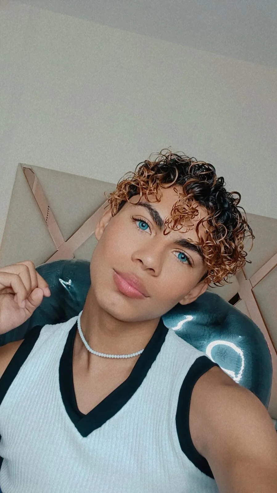 Anyelo_Twink Populära bilder 6884