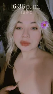 mooniebarbie1: casual. ❤️ ( 2 фото)