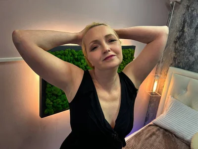 Public od Karen_Villis  2 snímek