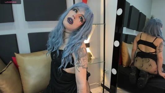 Lexxxxx_ I am fire in your bonfire Foto 3