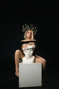 LianaFord On the eve of Halloween 🎃 Bilde 2