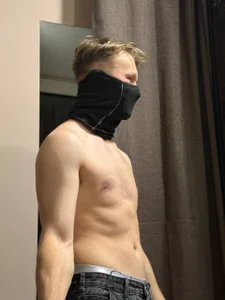 Rebecca_David Public Hình 3