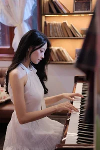future wife 你未来的老婆💓 de shy_pink_doll Foto