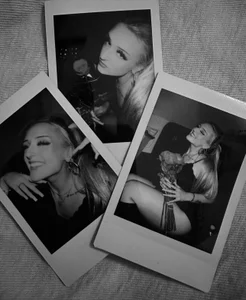 Public de halostar  2 photos