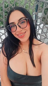 CamilleJuicy_ Public Pic 4