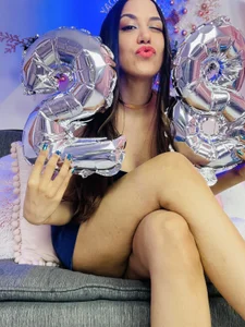 VenusIslove 28th Birthday 🥳🥳 Poză 2