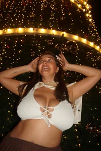 hello_imkittyy ChristmASS FREE Foto 5