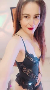 _naomi_s kullanıcısının SEXY BODY albümü -  2 fotoğraf