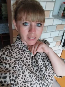 _Hayley_XRise_ Public Foto 5