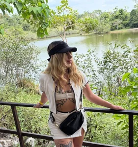 Lola-BlowjobsHello图片 7