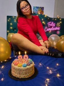 Eimy__saenz Birthday vibes 🎂 come celebrate with me Pic 2