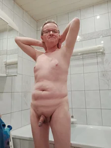 Manfred-Bi Mein Body صورة واحدة|Manfred-Bi Mein Body صورتان|Manfred-Bi Mein Body  6 صور|Manfred-Bi Mein Body  6 صورة