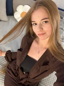 RosamariaBreeding Chocolate Brown and a Daisy Smile 🌼 Pic 4