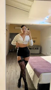 AuroraEvanss 🧦✨ Velvet Touch: A Hosiery Fantasy 🧦✨ Bilde 3