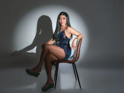 sensuality, seduction, eroticism all together de SashaMacgregor  4 Imagens