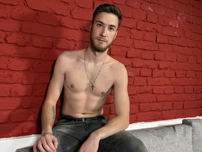 Harvey_Wiliams kullanıcısının My First Album albümü -  2 fotoğraf