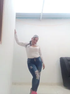 MiaAyshel Casual Pic 4