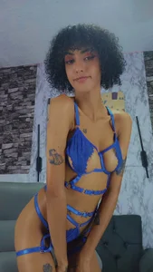 Queen_Cuarxxo BLUE💙 Pic 4